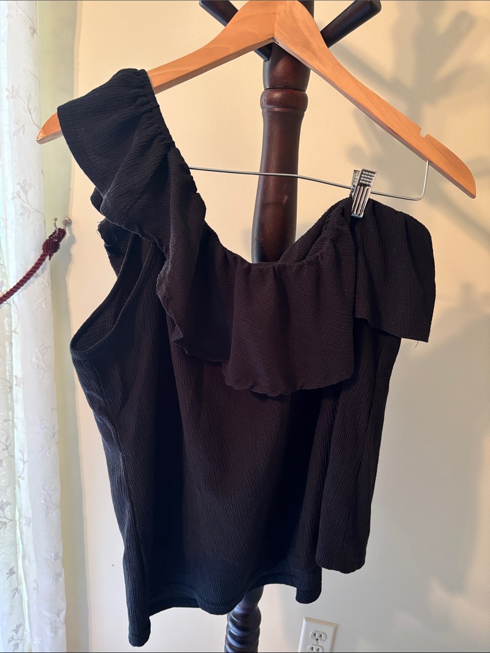 Off-Shoulder Ruffled Women’s Top - Black - Picture 2 of 3